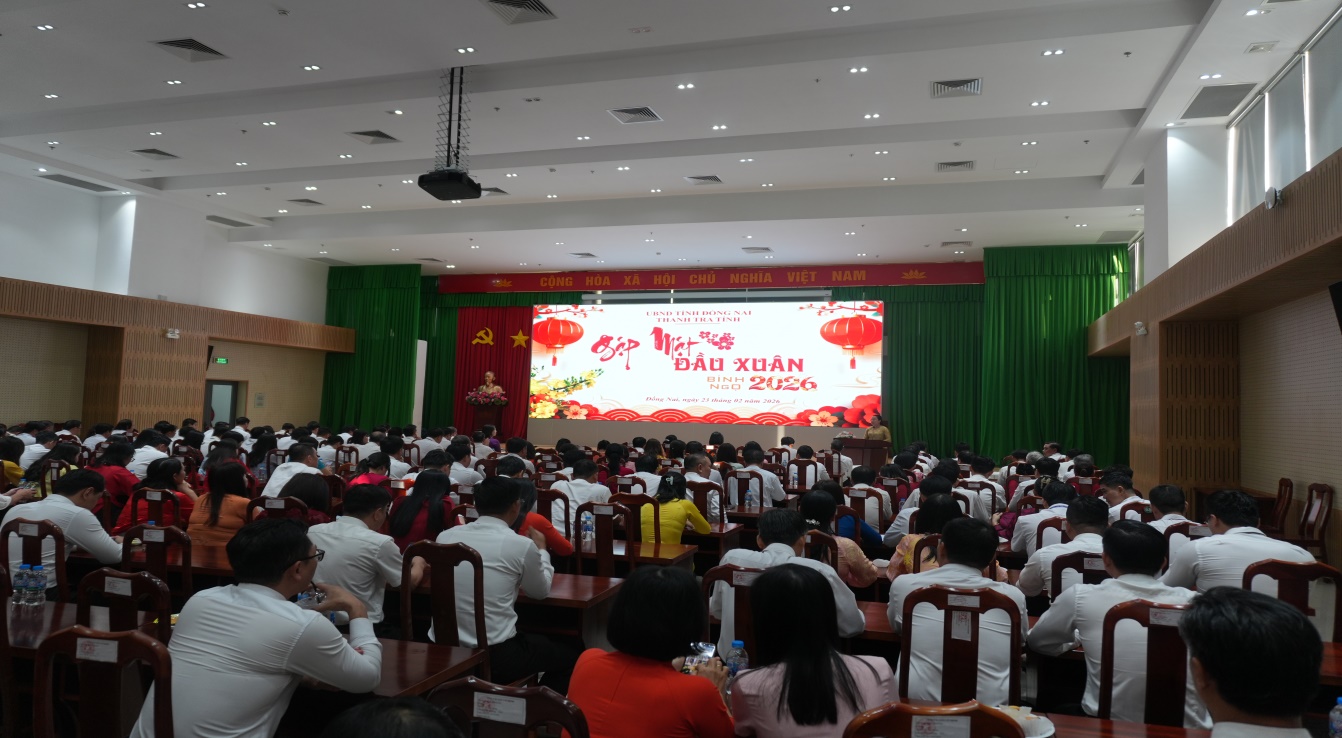 Description: C:\Users\Admin\Desktop\DSC02722.JPG